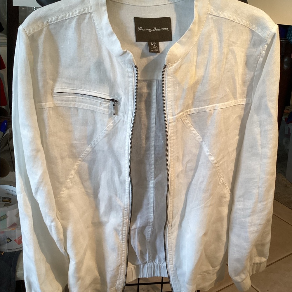 Tommy Bahama women’s white 100% linen zipper jacket Size S/P 3 pockets NWOT